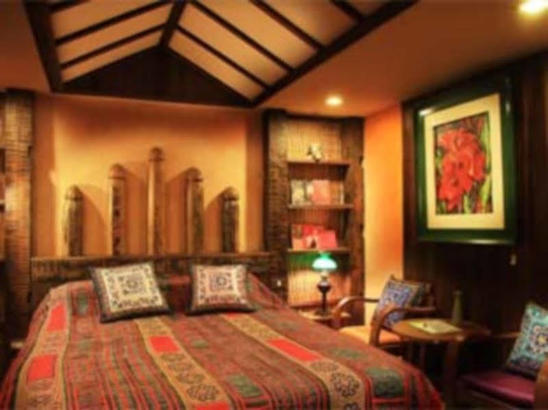Amata Lanna Jangmuang Hotel Chiang Mai Exterior foto