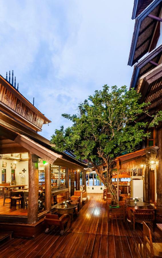 Amata Lanna Jangmuang Hotel Chiang Mai Exterior foto